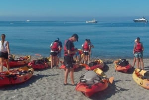 Depuis Malaga : visite guidée en kayak des falaises de Maro-Cerro Gordo