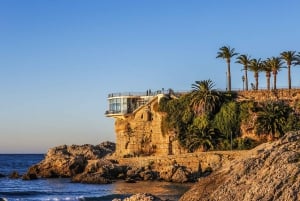 Van Málaga /Costa del Sol: reis naar Nerja & Frigiliana