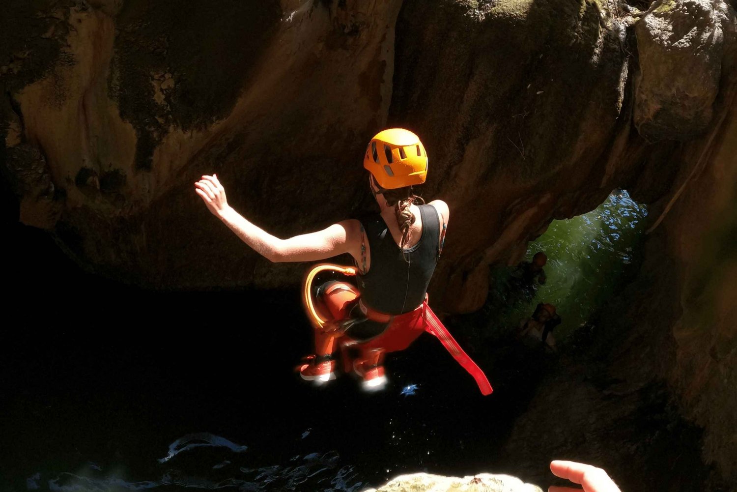 Da Marbella: Tour guidato di canyoning sul fiume Guadalmina