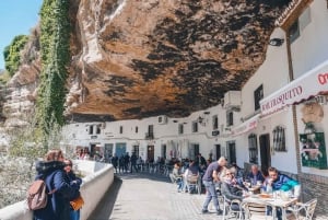 Von Malaga aus: Private Tour durch Ronda mit Halt in Setenil