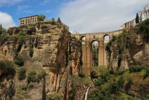 Von Malaga aus: Private Tour durch Ronda mit Halt in Setenil