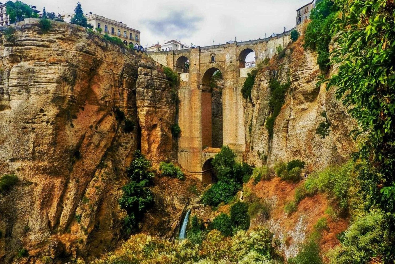 Fra Malaga: Privat tur til Ronda og Setenil de las Bodegas