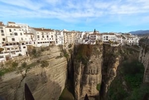 Von Málaga aus: private Tour nach Ronda und Setenil