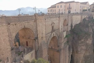 From Málaga: private tour to Ronda and Setenil