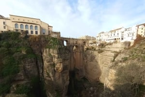 From Málaga: private tour to Ronda and Setenil