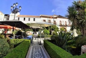 From Málaga: private trip in Gibraltar and Marbella