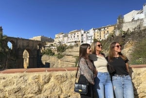 From Malaga: Ronda and Setenil de las Bodegas Complete Tour