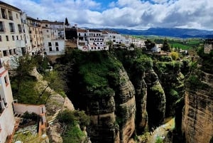 Depuis Malaga : Excursion à Ronda et Setenil de las Bodegas