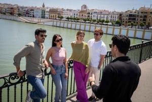 Desde Málaga: Excursión de un día a Ronda, Pueblo Blanco y Sevilla