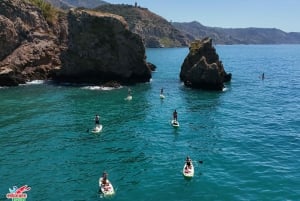 Fra Nerja: Guidet paddle surf ved klipperne og Maro-vandfaldet