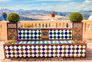 Fra Sevilla: Tur til de hvide landsbyer og Ronda