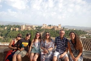 Granada in voller Pracht: Altstadt, Albaicín und Sacromonte
