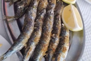 Guided tour of Malaga fishing scene with cooking workshop