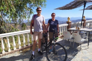 Malaga: 3-Hour E-Bike Tour to White Village Olías