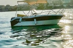 Malaga: noleggio barca a motore 6 posti senza patente nautica