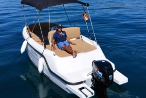 Malaga: 6-Seater Speedboat License-free Boat Rental