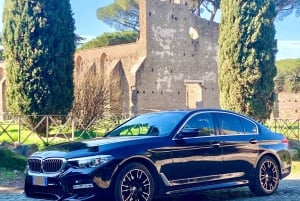 Malaga Airport (AGP): Private Transfer to Granada city