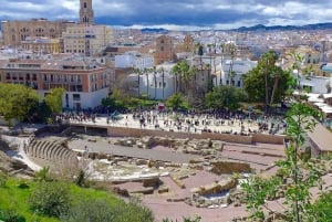 Málaga: Alcazaba y Teatro Romano Tour Privado Con Entradas
