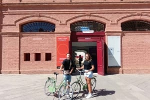 Malaga Bike Tour : Fusion Wine & Tapas Delights