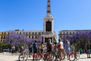 Málaga: tour en bici del casco antiguo y el paseo marítimo