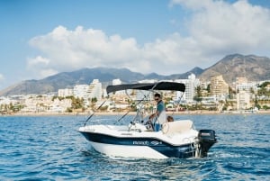 Malaga: Kapitein op uw eigen boot zonder vaarbewijs