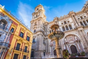 Málaga: Kaupunkikierrospeli ja -kierros puhelimellasi