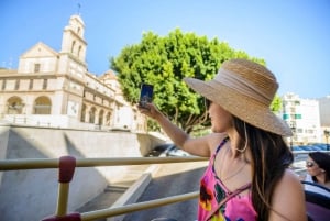 Malaga: Wycieczka autobusowa hop-on hop-off ze zwiedzaniem miasta