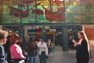Tour del caffè e tour della città di Malaga - con tapas e bevande spagnole