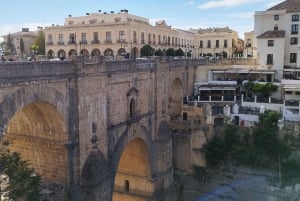 Málaga & Costa del Sol: Ronda and Setenil de las Bodegas