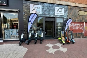 Málaga: Explore Málaga numa scooter elétrica