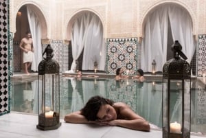 Malaga: Hammam Al Ándalus Entrébiljett med massage