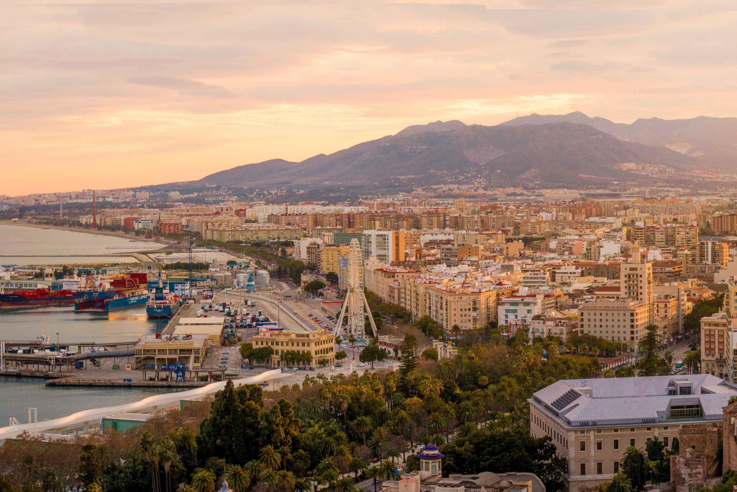 Málaga: Highlights, Old Town & Viewpoint Walking Tour