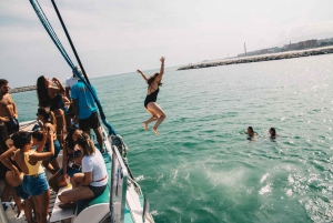 Málaga: 3-Hour Party on a Catamaran with Drink