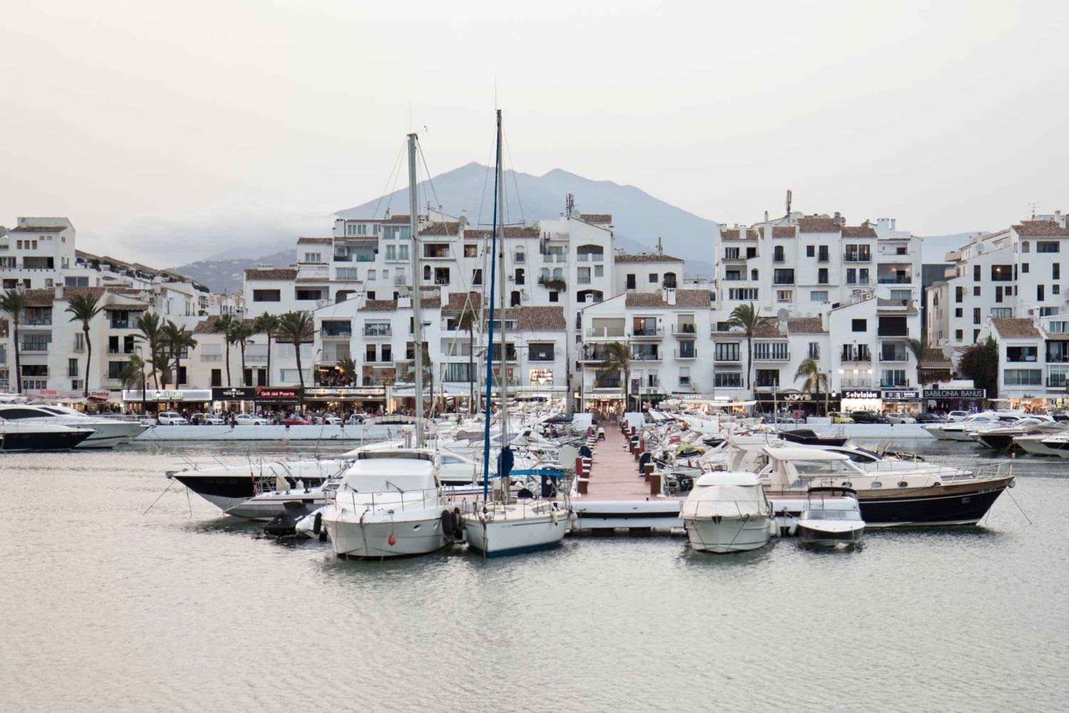 Málaga: Marbella & Puerto Banús Coastal Glamour Tour