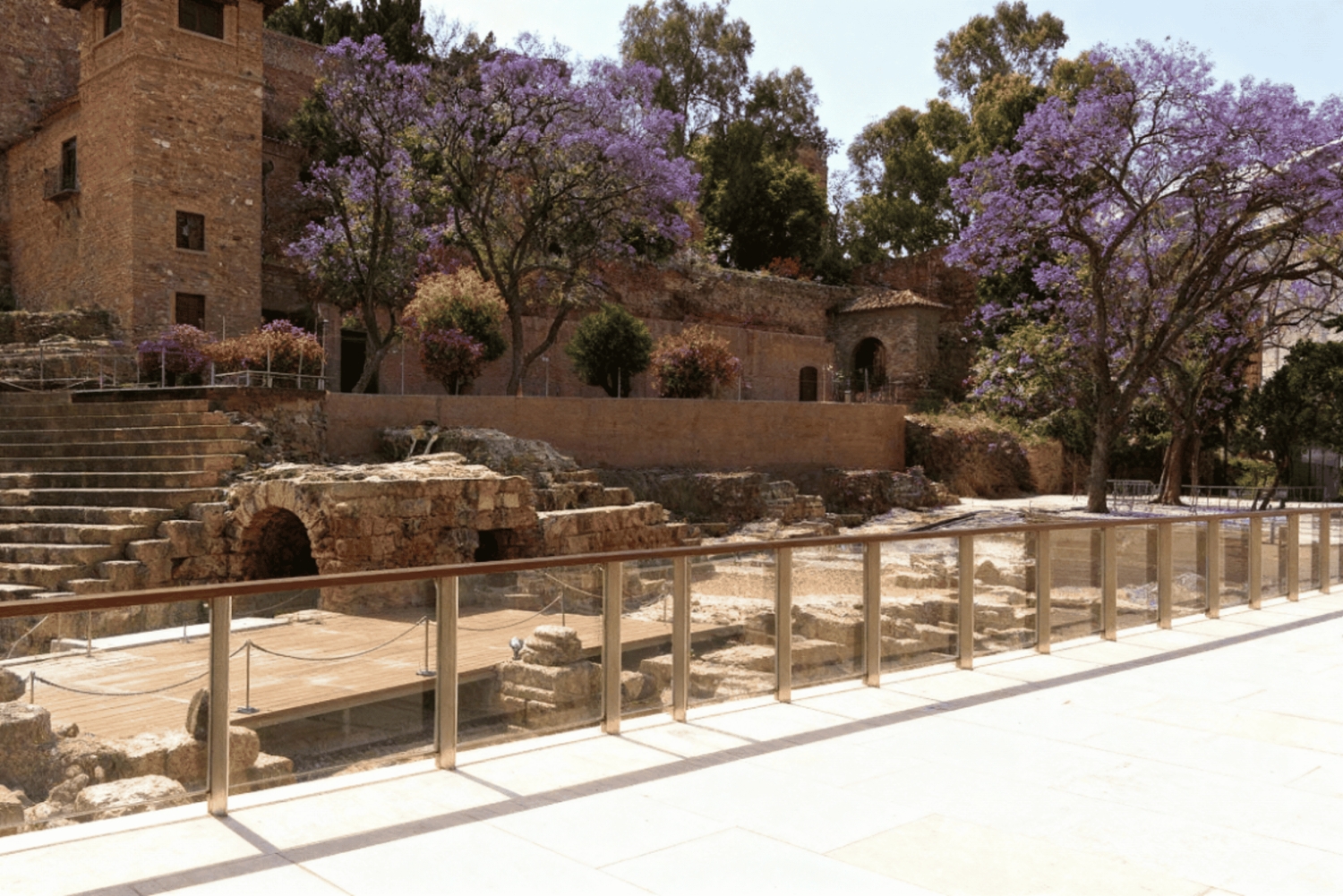 Málaga Monuments Tour: Cathedral, Museum, Alcazaba + Gelato