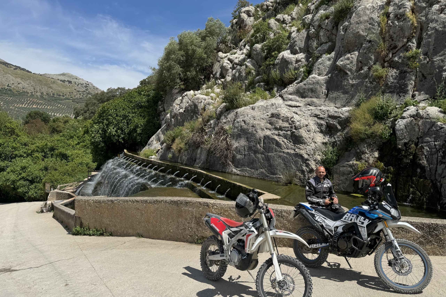 Málaga: One Day Off-Road Motorbike Tour
