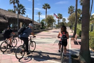 Malaga: Premium Guided Bike Tour