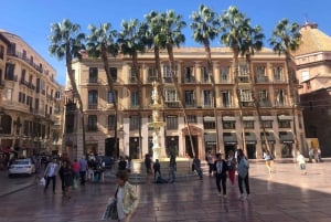 Malaga: Premium Guided Bike Tour