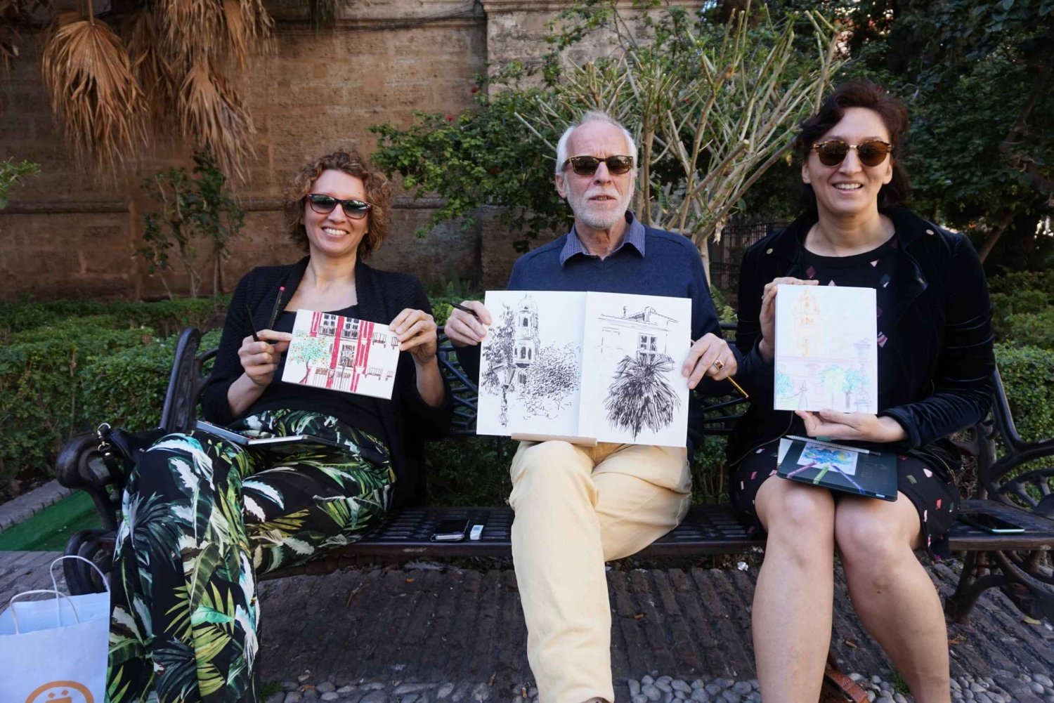 Malaga: Drawing & Painting Lesson Outdoors