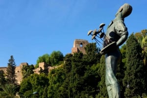 Málaga: Private Gibralfaro Lookout and Alcazaba Guided Tour