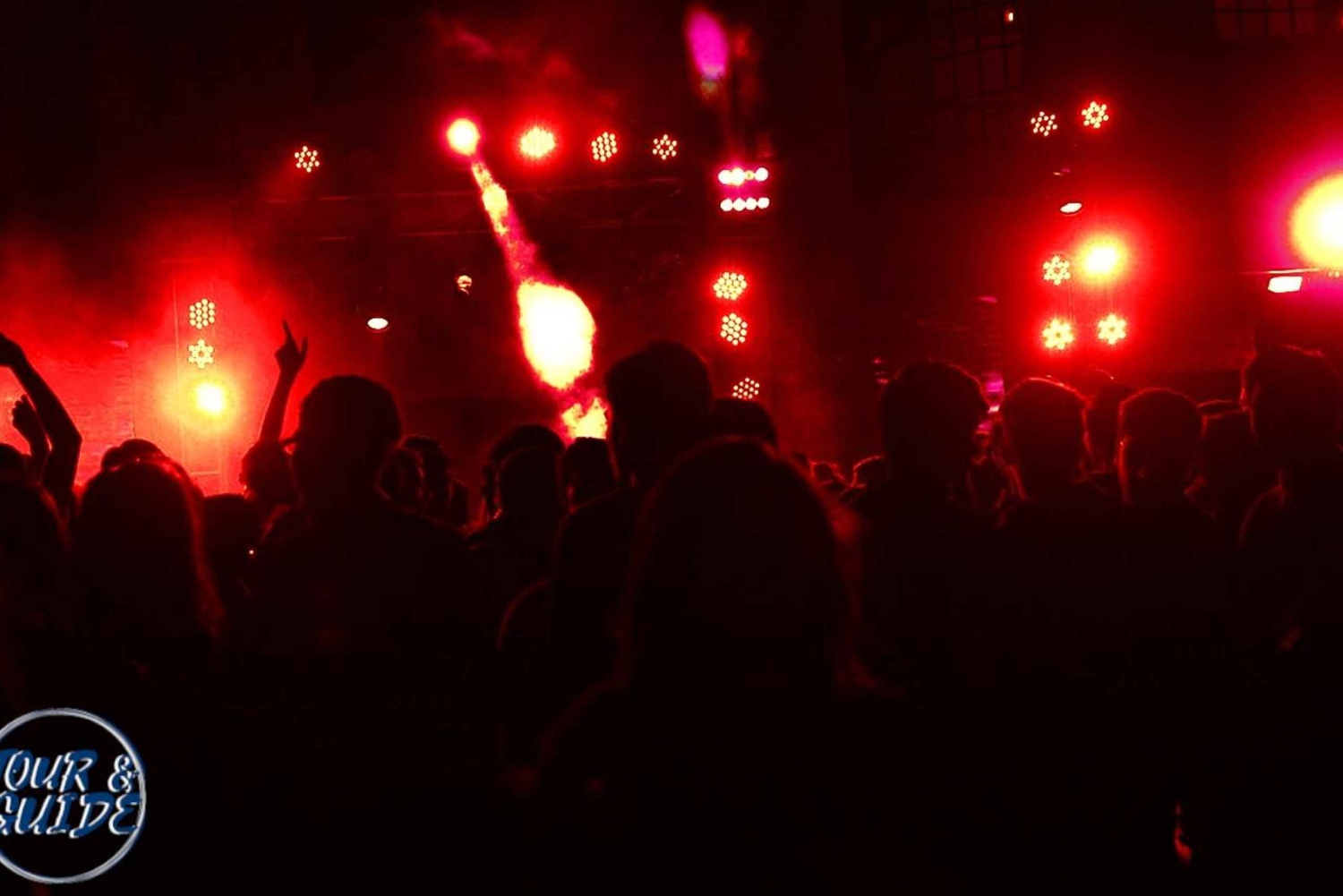 Málaga: Pub Crawl and Nightclubs in Torremolinos