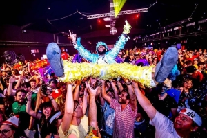 Málaga: Pub Crawl and Nightclubs in Torremolinos