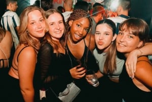 Málaga: Pub Crawl Málaga Madness