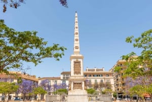 Málaga: caça ao tesouro autoguiada e excursão turística