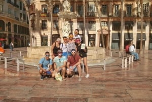 Malaga: Sightseeing aarrejahti & yksityinen Paparazzi