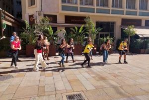 Malaga: Silent Disco Walking and Dancing Tour