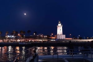 Málaga: Paseo en Catamarán al Atardecer