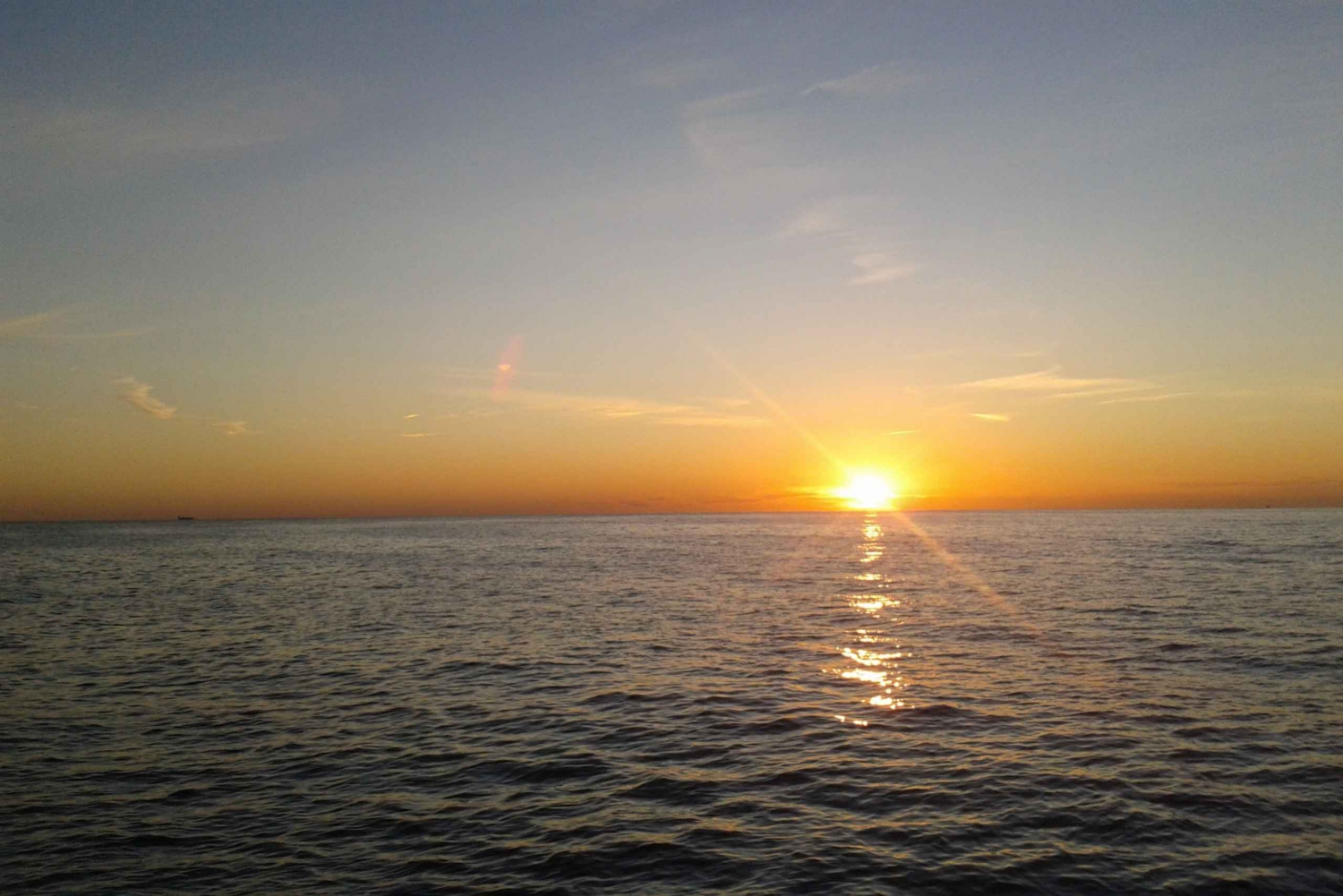 Malaga: Sunset Sailing Catamaran Trip with Glass of Cava