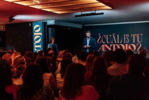 Malaga: Tablao Flamenco Show Antojo & optionales Abendessen