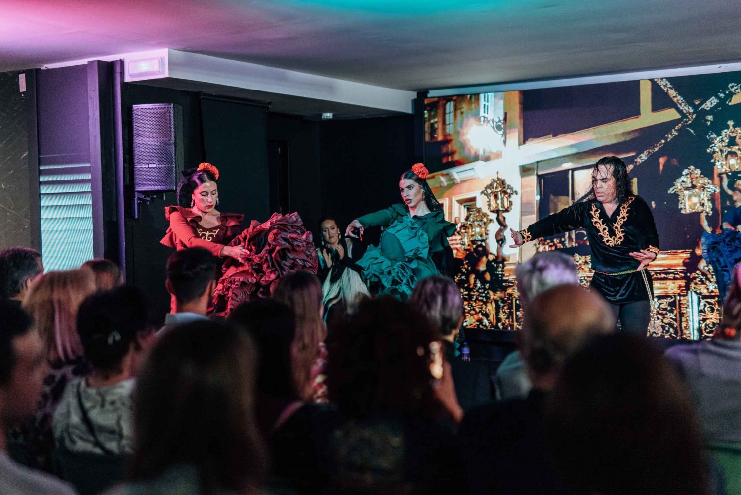 Malaga: Tablao Flamenco Show Antojo & optionales Abendessen